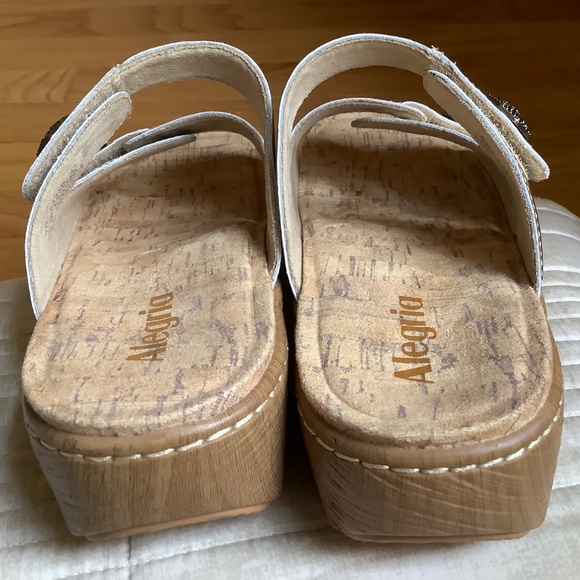 Alegria Krystal Leather Adjustable Slide Sandals Champagne SZ 37 - Picture 12 of 16